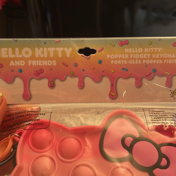Hello Kitty Fidget - Picture 3 of 5